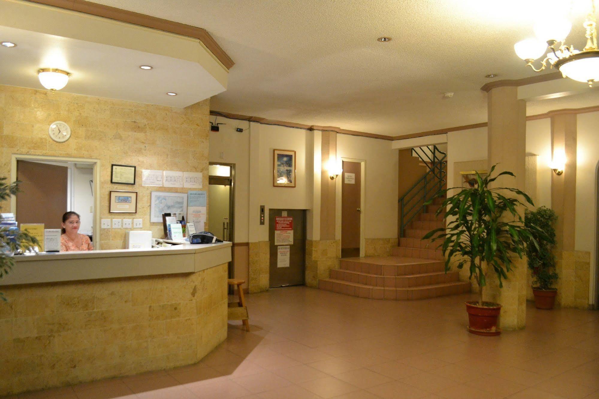 West Plaza Malakal Hotel Koror Exterior photo
